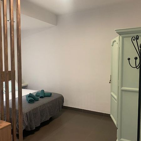 Estudio Puerta Del Sol Aguilar 外观 照片